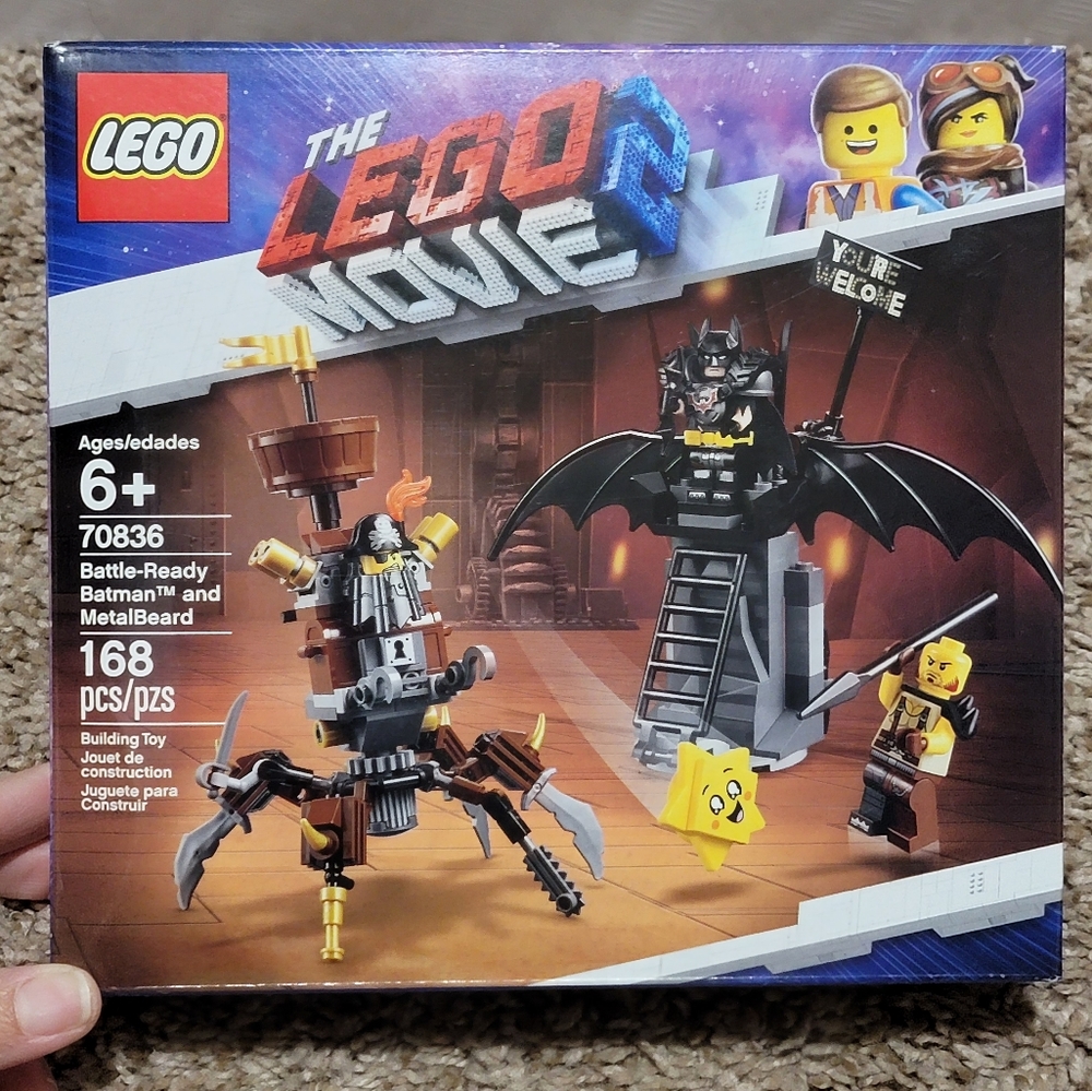 LEGO The Lego Movie 2 Battle-Ready Batman and MetalBeard